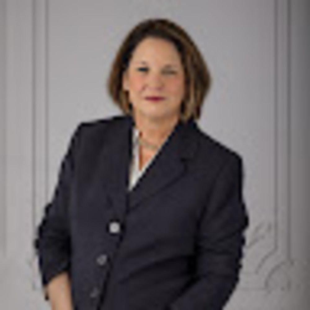 Meet your Posher, Nancy